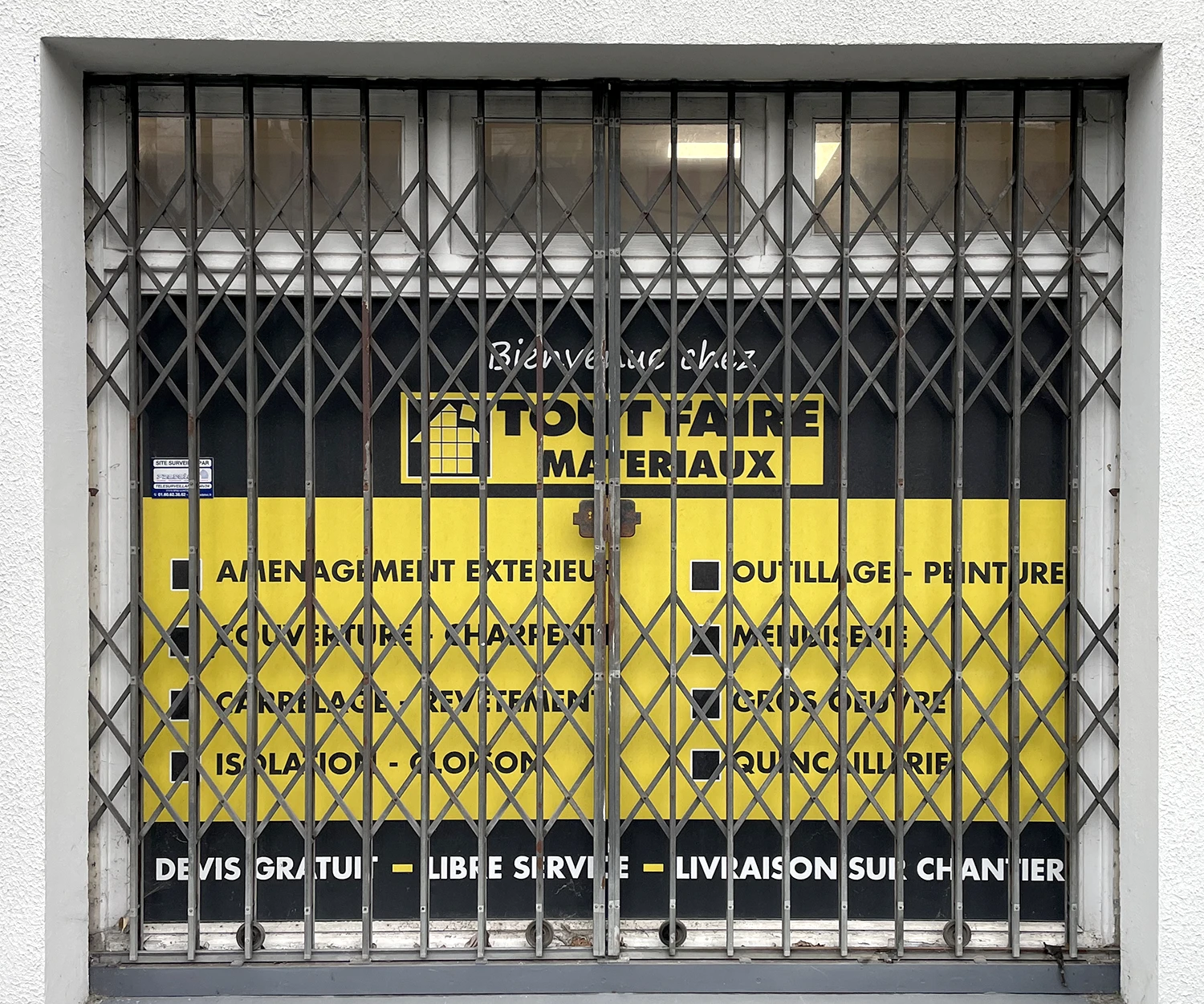AVANT - Fenêtre micro-perforé